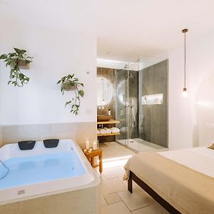 Dirium - Exclusive Rooms